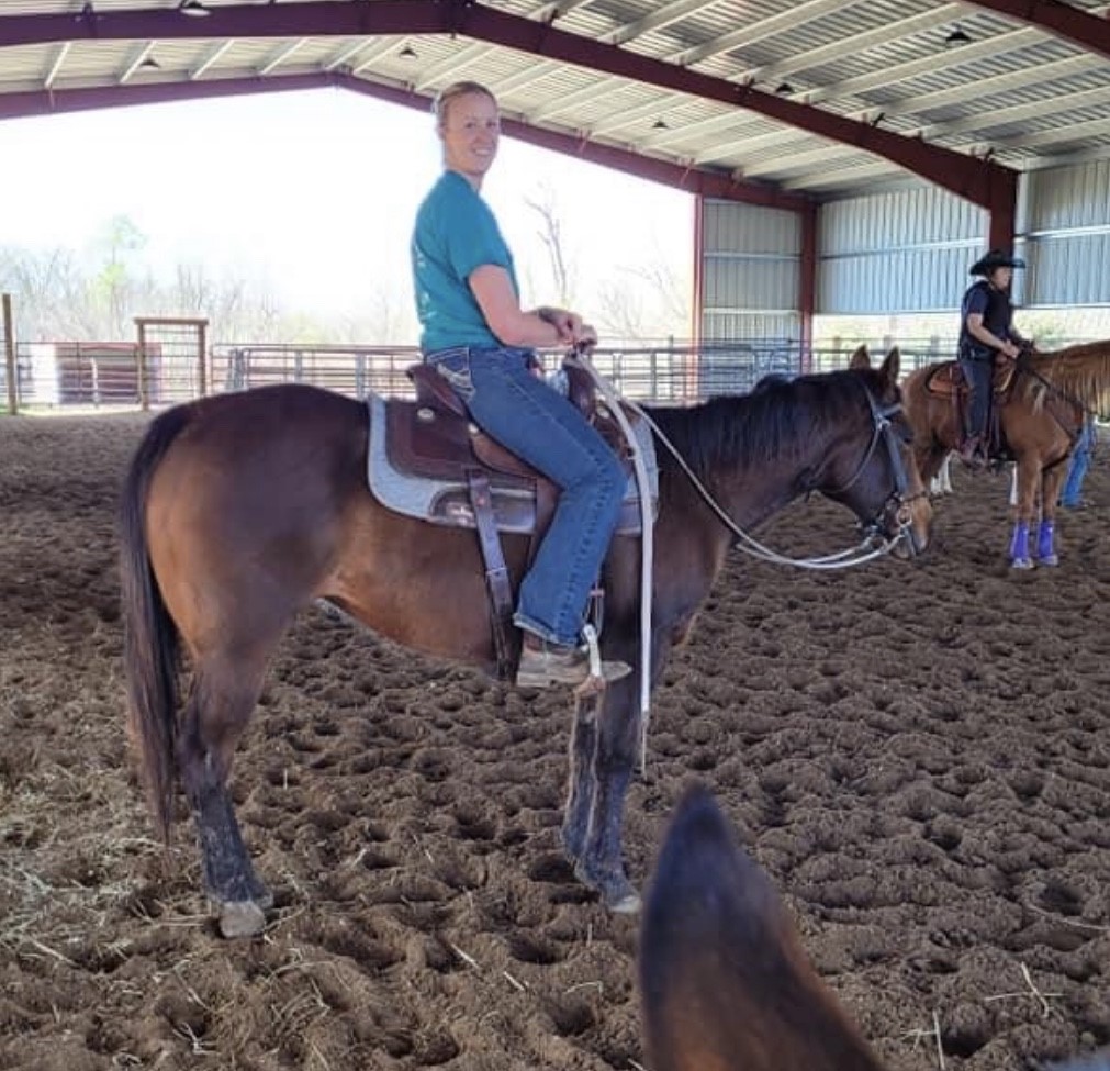 Horses & Tack Kalona Sales Barn